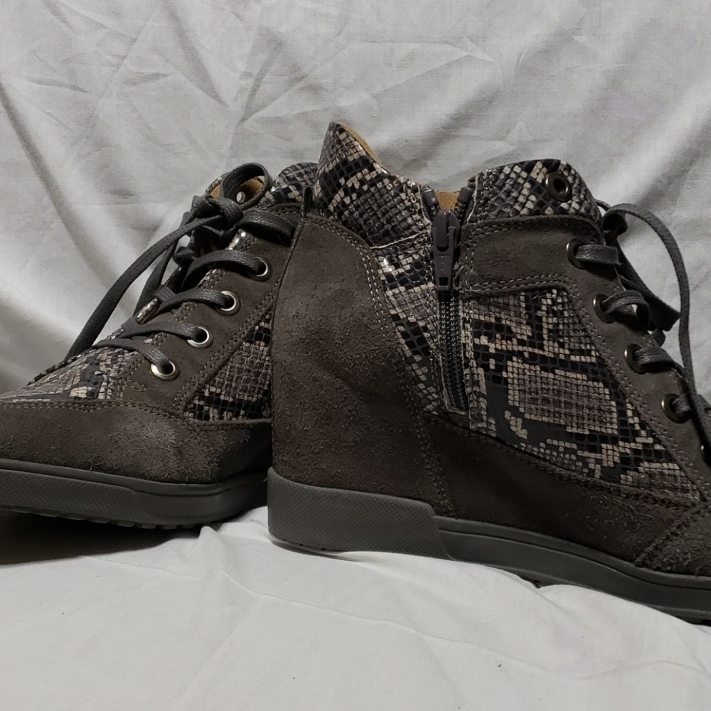 Geox grey platform suede snakeskin print sneakers